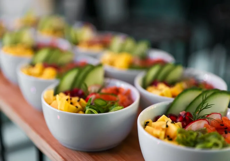 Spicy salmon bowl